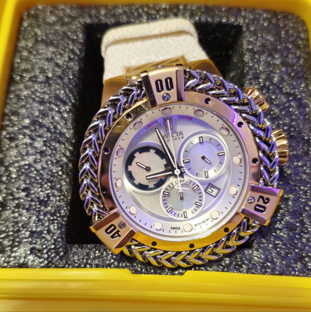 Invicta "Jason Taylor" Hercules Watch #34211 **Comes with hard case**